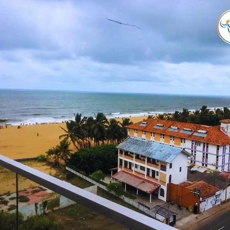 Negombo Ocean Breeze - Bliss On The Beach Luxury Apartments By Serendib Vacation Eksteriør billede