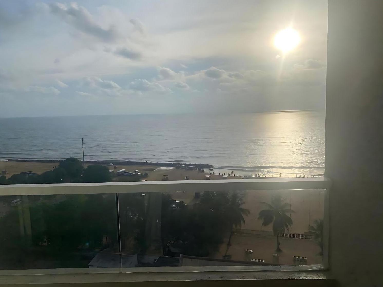 Negombo Ocean Breeze - Bliss On The Beach Luxury Apartments By Serendib Vacation Eksteriør billede